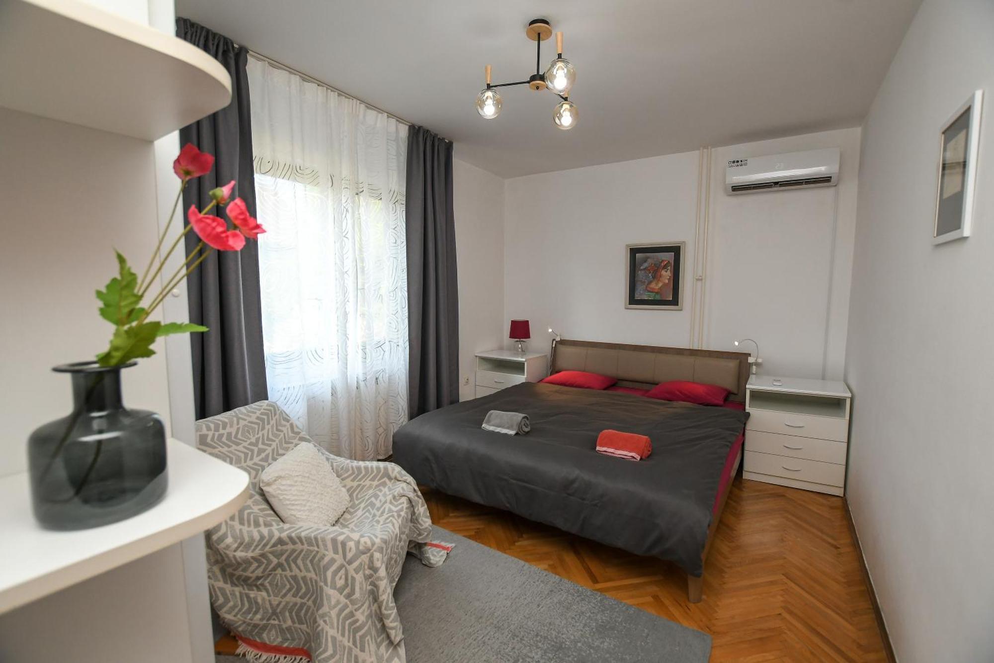 Villa Mina Kladovo, 5-Bedroom Villa With Pool For Up To 12 People Zewnętrze zdjęcie